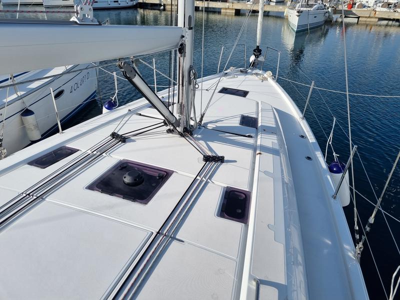 Book yachts online - sailboat - Oceanis 40.1 - Hadar - rent