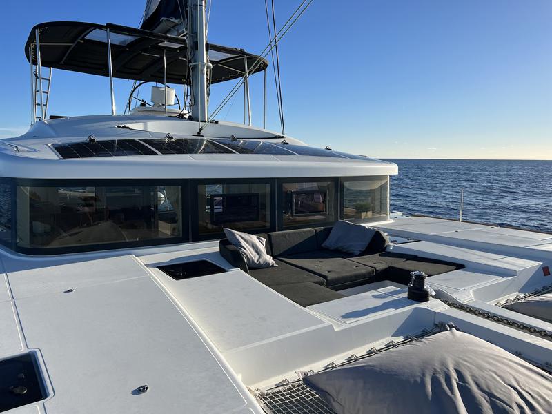 Book yachts online - catamaran - Lagoon 52F - GOA 10 - rent