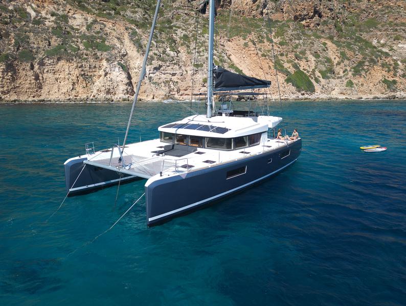 Book yachts online - catamaran - Lagoon 52F - GOA 10 - rent