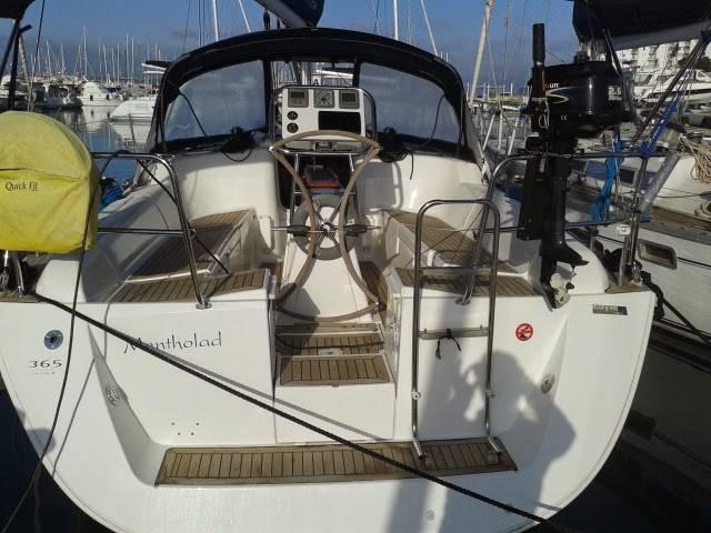 Book yachts online - sailboat - Dufour 365 Grand Large - Mentholad - rent