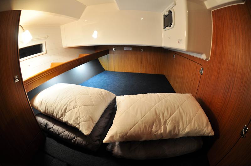 Book yachts online - sailboat - Bavaria 46 Cruiser - ARCTUROS - rent