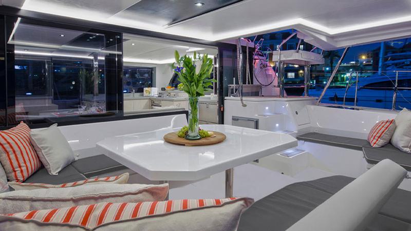 Book yachts online - catamaran - Sunsail 454L - Sunsail 454L (2023) - rent