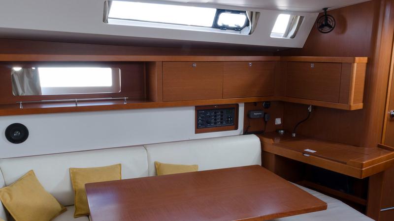 Book yachts online - sailboat - Sunsail 45.4 - Sunsail 45.4 (2020) - rent