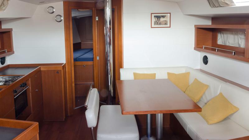Book yachts online - sailboat - Sunsail 45.4 - Sunsail 45.4 (2020) - rent