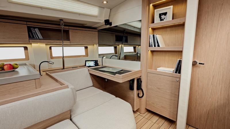 Book yachts online - sailboat - Sunsail 51.1 - Sunsail 51.1 (2018) - rent