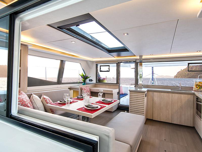 Book yachts online - catamaran - Moorings 4500 - Moorings 4500 (0) - rent