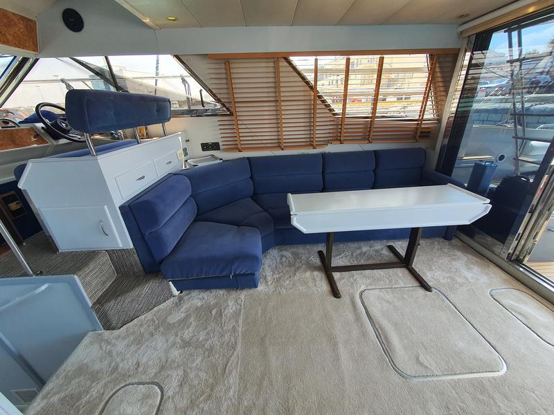 Book yachts online - motorboat - Squadron 50 - ZEN - rent