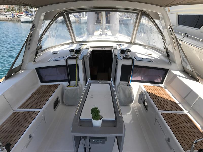 Book yachts online - sailboat - Oceanis 48 - SKIRON - rent