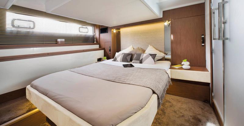 Book yachts online - motorboat - Leader 46 - Giorgia - rent
