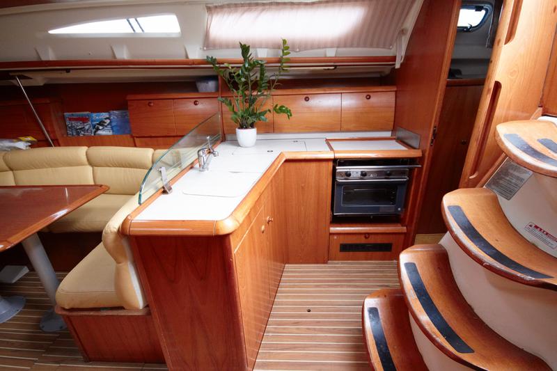 Book yachts online - sailboat - Sun Odyssey 42 - Geormar - rent