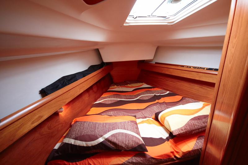 Book yachts online - sailboat - Sun Odyssey 42 - Geormar - rent