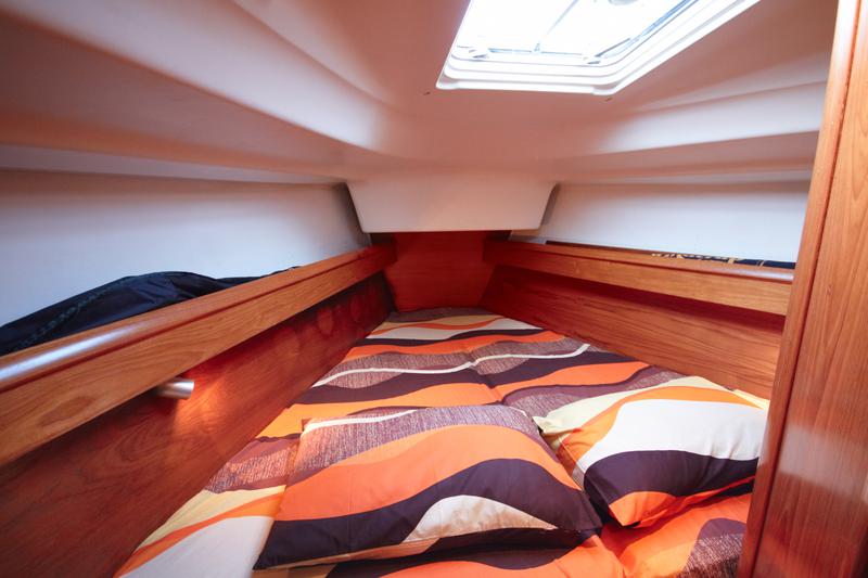 Book yachts online - sailboat - Sun Odyssey 42 - Geormar - rent