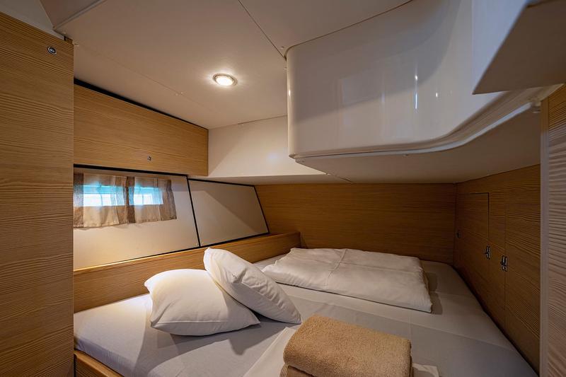Book yachts online - sailboat - D&amp;D Kufner 54 Exclusive - Kaiba - rent