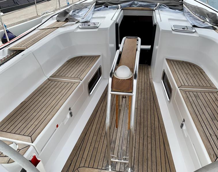 Book yachts online - sailboat - Hanse 445 - 4 cabin - Deneb - rent