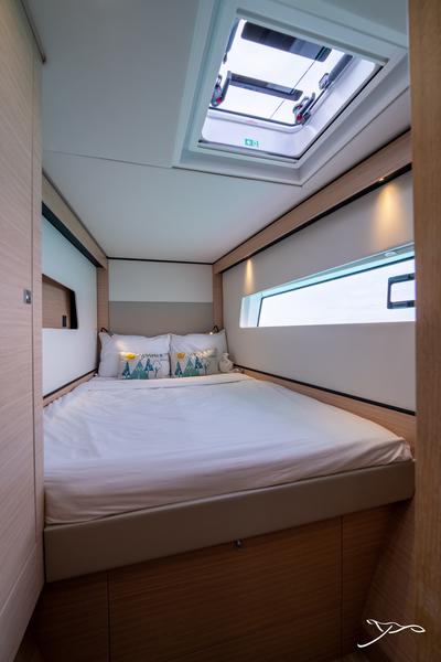 Book yachts online - catamaran - Nautitech 44 Open - Shambala - rent