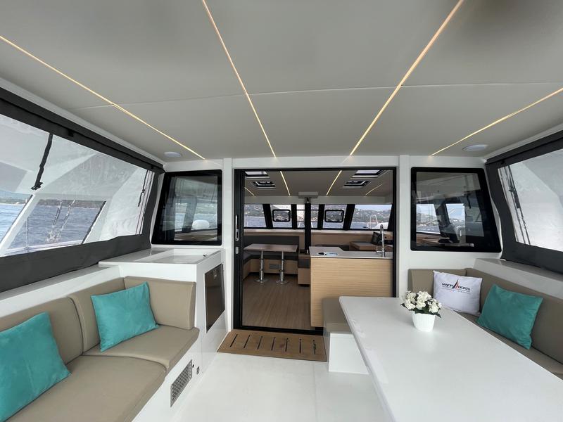 Book yachts online - catamaran - Nautitech 46 Open - Ocean 11 - rent