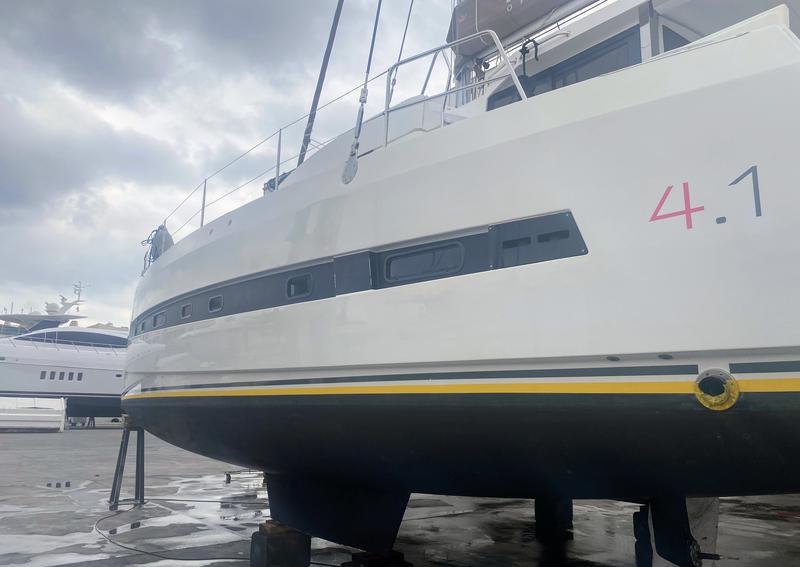 Book yachts online - catamaran - Bali 4.1 - Malea IV - rent