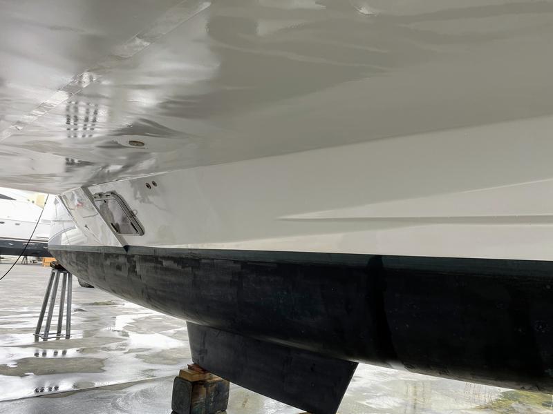 Book yachts online - catamaran - Bali 4.1 - Malea IV - rent