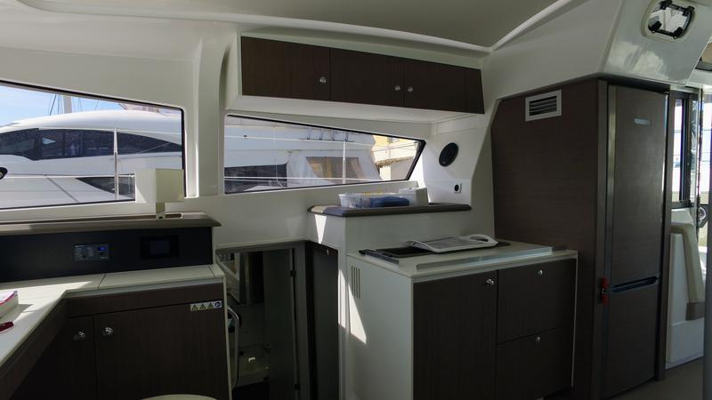 Book yachts online - catamaran - Bali 4.1 - Malea IV - rent