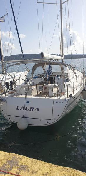 Book yachts online - sailboat - Bavaria 45 - LAURA - rent
