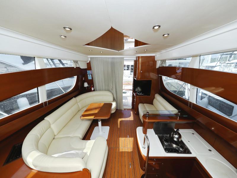 Book yachts online - motorboat - Prestige 46 Fly - Anima Maris - rent