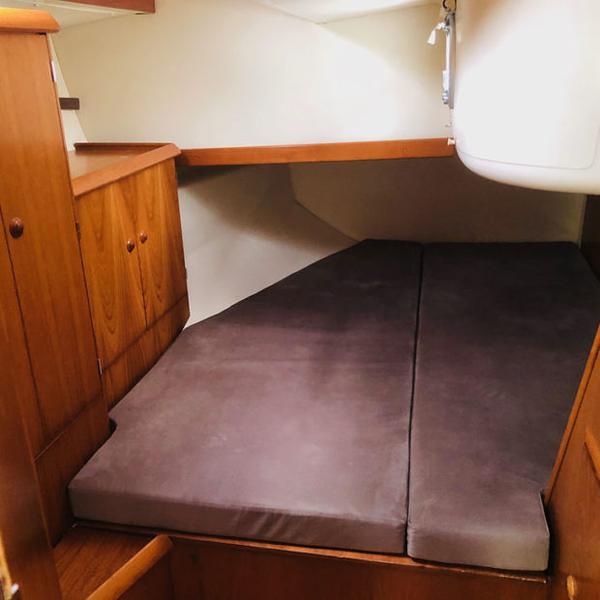 Book yachts online - sailboat - Sun Odyssey 45.2 - Bourlingueur - rent