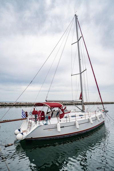 Book yachts online - sailboat - Oceanis 393 - Okeanis - rent