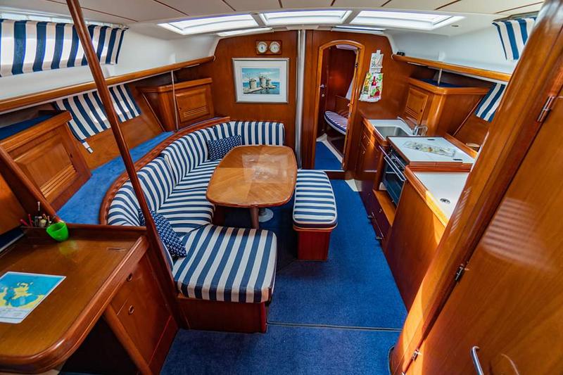 Book yachts online - sailboat - Oceanis 393 - Okeanis - rent