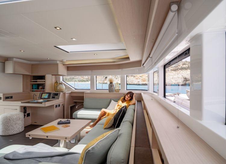 Book yachts online - catamaran - Lagoon 55 (2) - Verina Star  - rent
