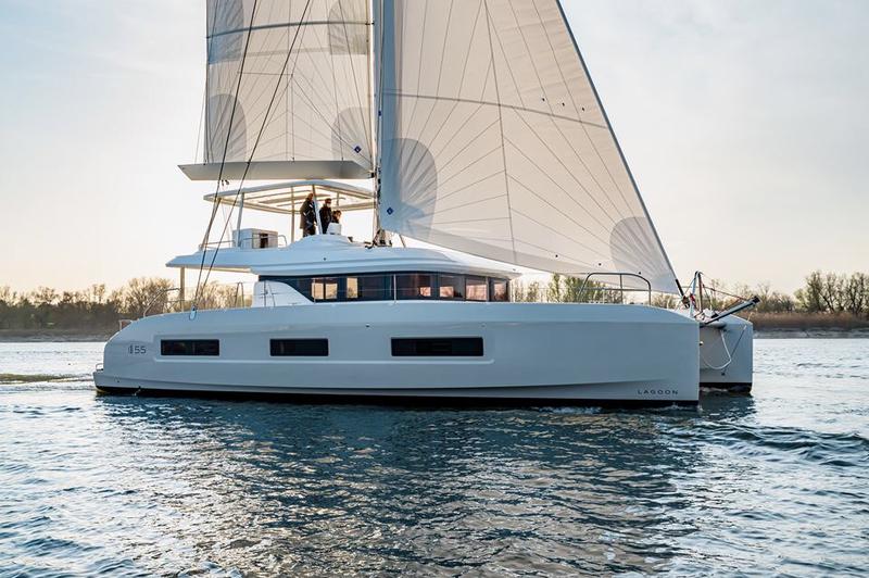 Book yachts online - catamaran - Lagoon 55 (2) - Verina Star  - rent