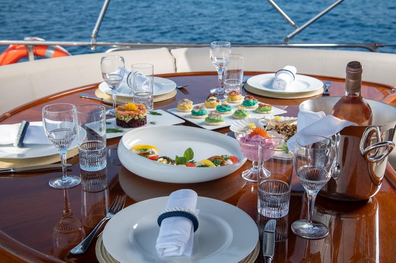 Book yachts online - other - CCYD 85 - Spirit L - rent
