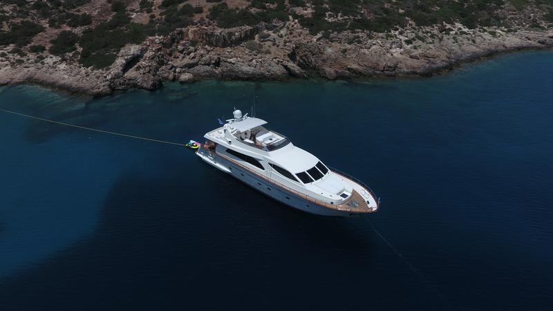 Book yachts online - motorboat - Falcon 86 - Efmaria - rent