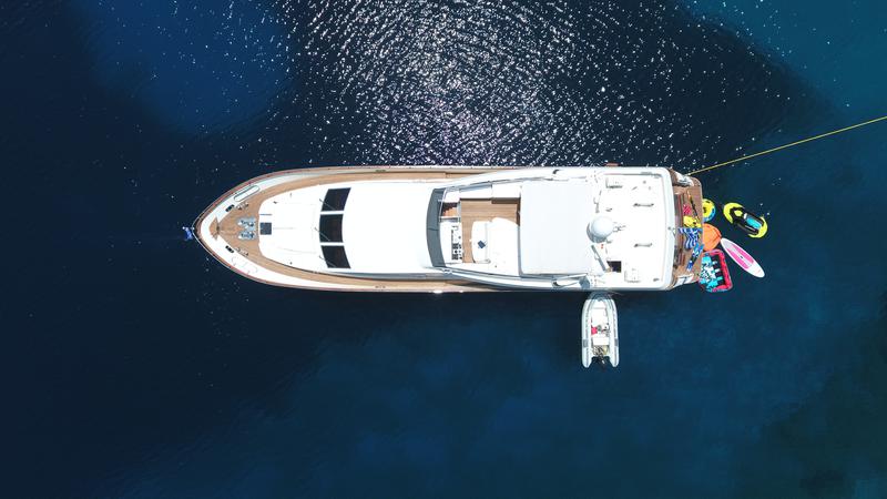 Book yachts online - motorboat - Falcon 86 - Efmaria - rent