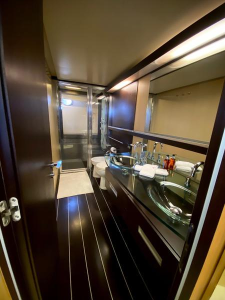 Book yachts online - motorboat - Azimut 86 - Super Toy - rent