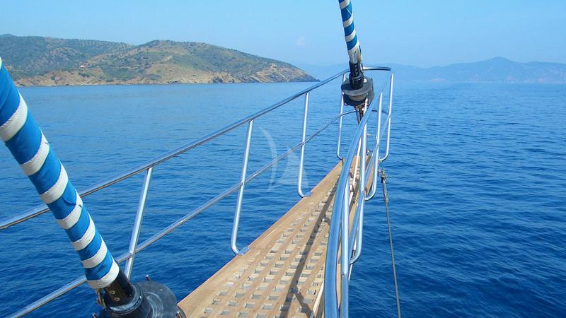Book yachts online - other - Custom Motor Sailer 80' - Anemos - rent