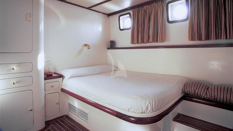 Book yachts online - other - Custom Motor Sailer 80' - Anemos - rent