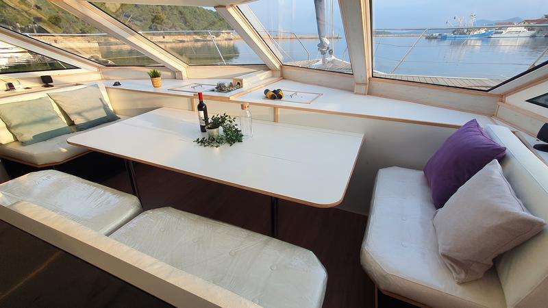 Book yachts online - catamaran - Catamaran - UPWIND 50 ECO - rent