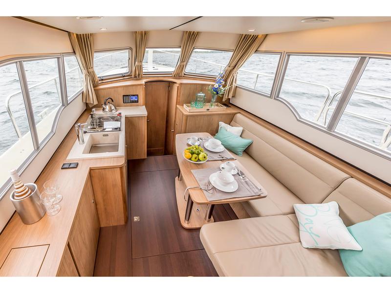 Book yachts online - motorboat - Linssen Grand Sturdy 30.0 AC - Mahperi - rent