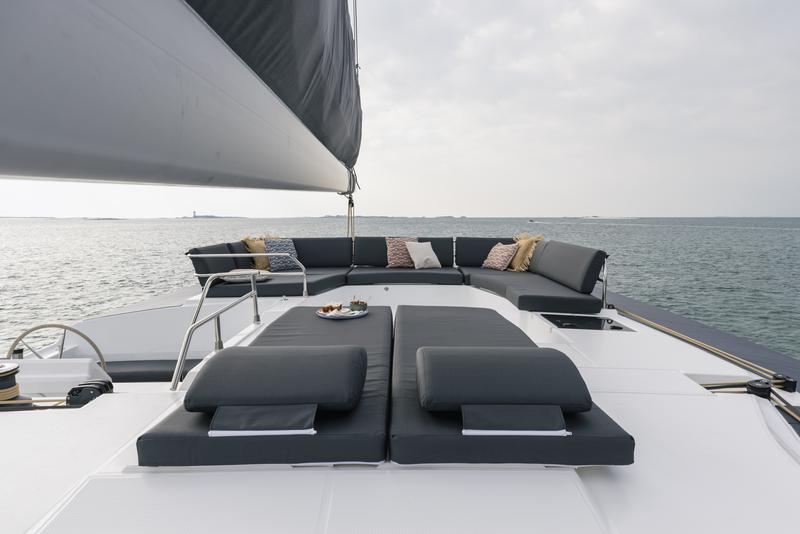 Book yachts online - catamaran - FOUNTAIN PAJOT Aura 51 - LE GRAND BOGAVANT - rent