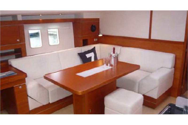 Book yachts online - False - Hanse 545e (4Cab) - Bianca - rent