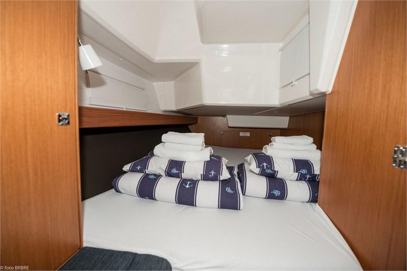 Book yachts online - False - Bavaria Cruiser 37 (3Cab) - Rea - rent
