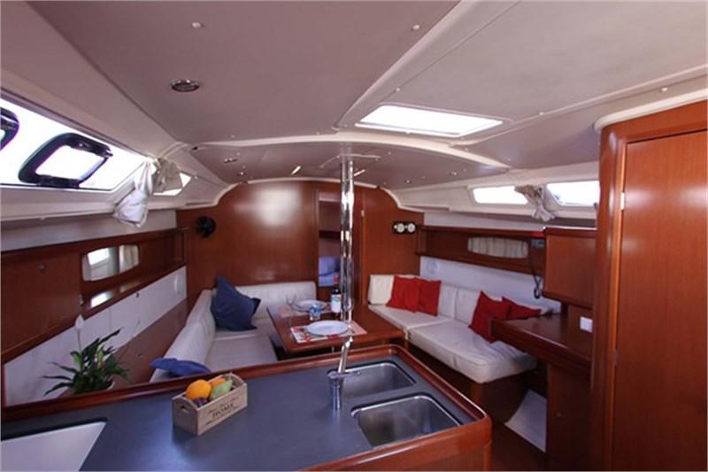 Book yachts online - False - Oceanis 37 (3Cab) - Genie - rent