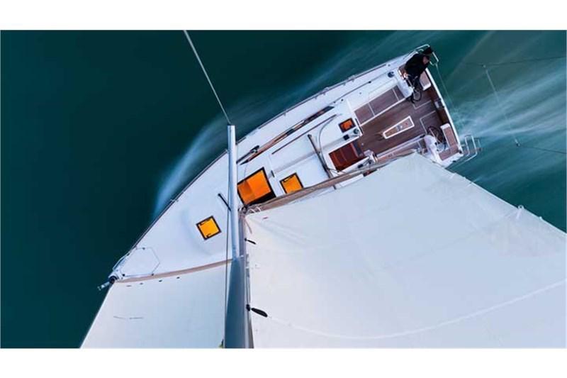 Book yachts online - False - Dufour 382 Grand Large (3Cab) - Lotta - rent