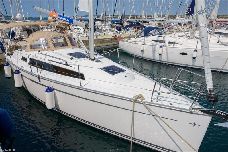 Book yachts online - False - Bavaria Cruiser 34 (2cab) - Lia - rent