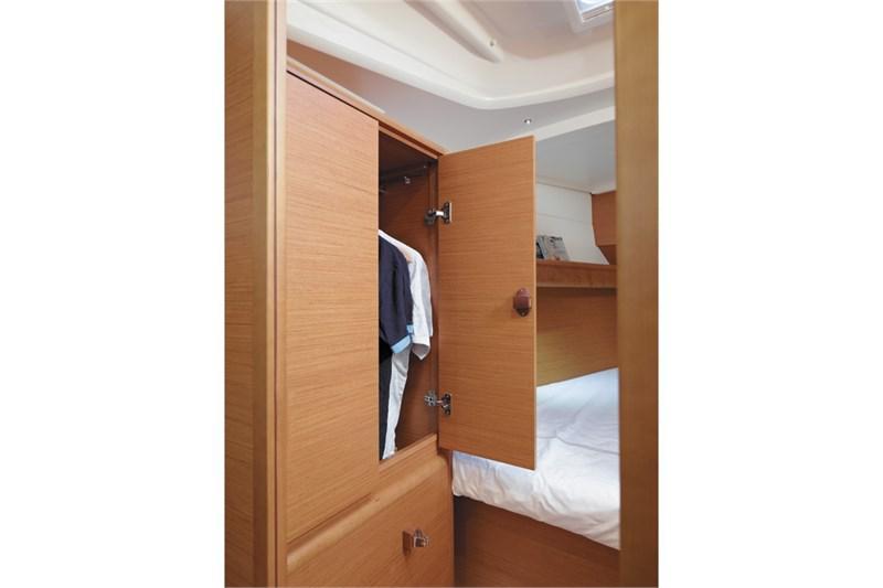 Book yachts online - False - Sun Odyssey 389 (3Cab) - Amadeus - rent