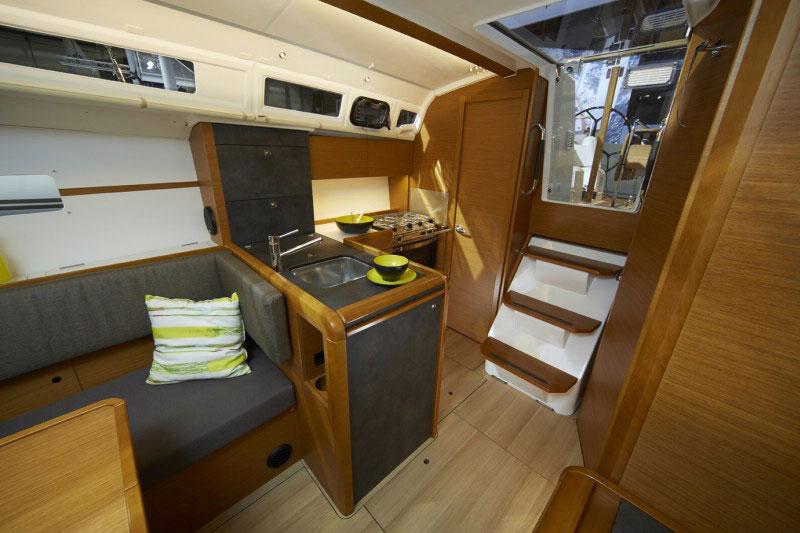 Book yachts online - False - Sun Odyssey 349 (2Cab) - Marie - rent