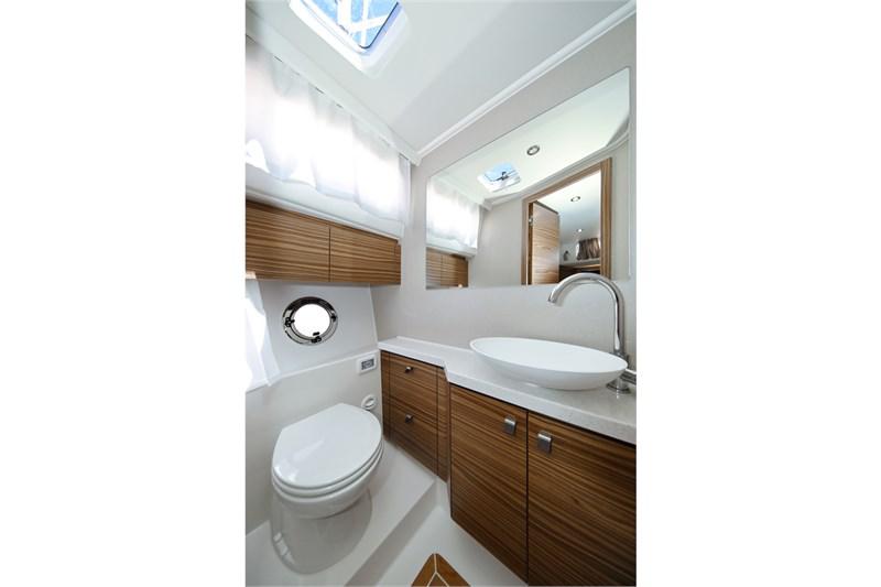 Book yachts online - False - Greenline 48 Fly - Noah (Greenline Hybrid Ready) - rent