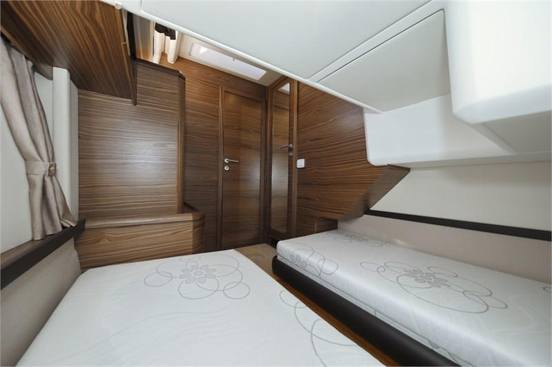Book yachts online - False - Greenline 48 Fly - Noah (Greenline Hybrid Ready) - rent