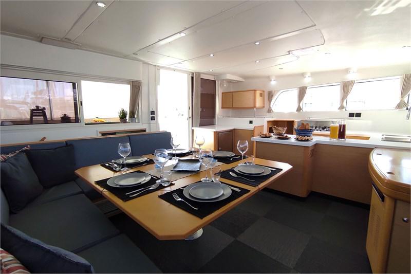 Book yachts online - False - Lagoon 500 (5Cab) - The Big Deal - rent