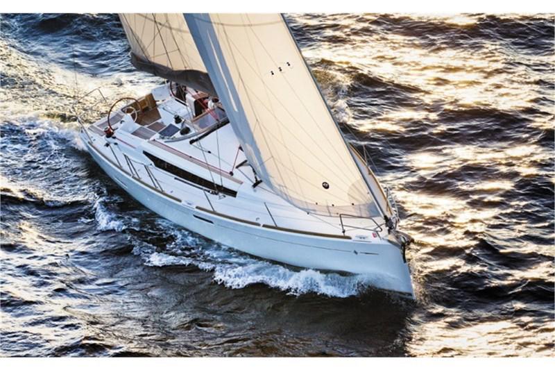 Book yachts online - False - Sun Odyssey 389 (3Cab) - Sissi - rent